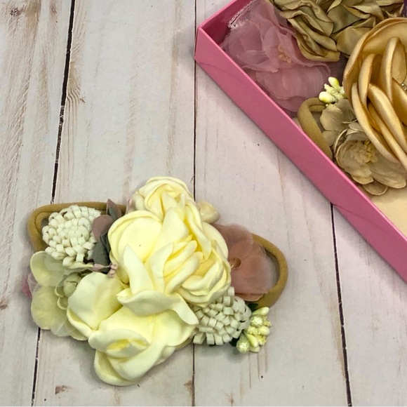 Set of 3 - Elegant Floral Infant Headbands - Picture 6 of 7